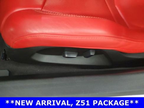 Used 2022 Chevrolet Corvette Stingray Coupe w/ Z51 Performance Package image 16
