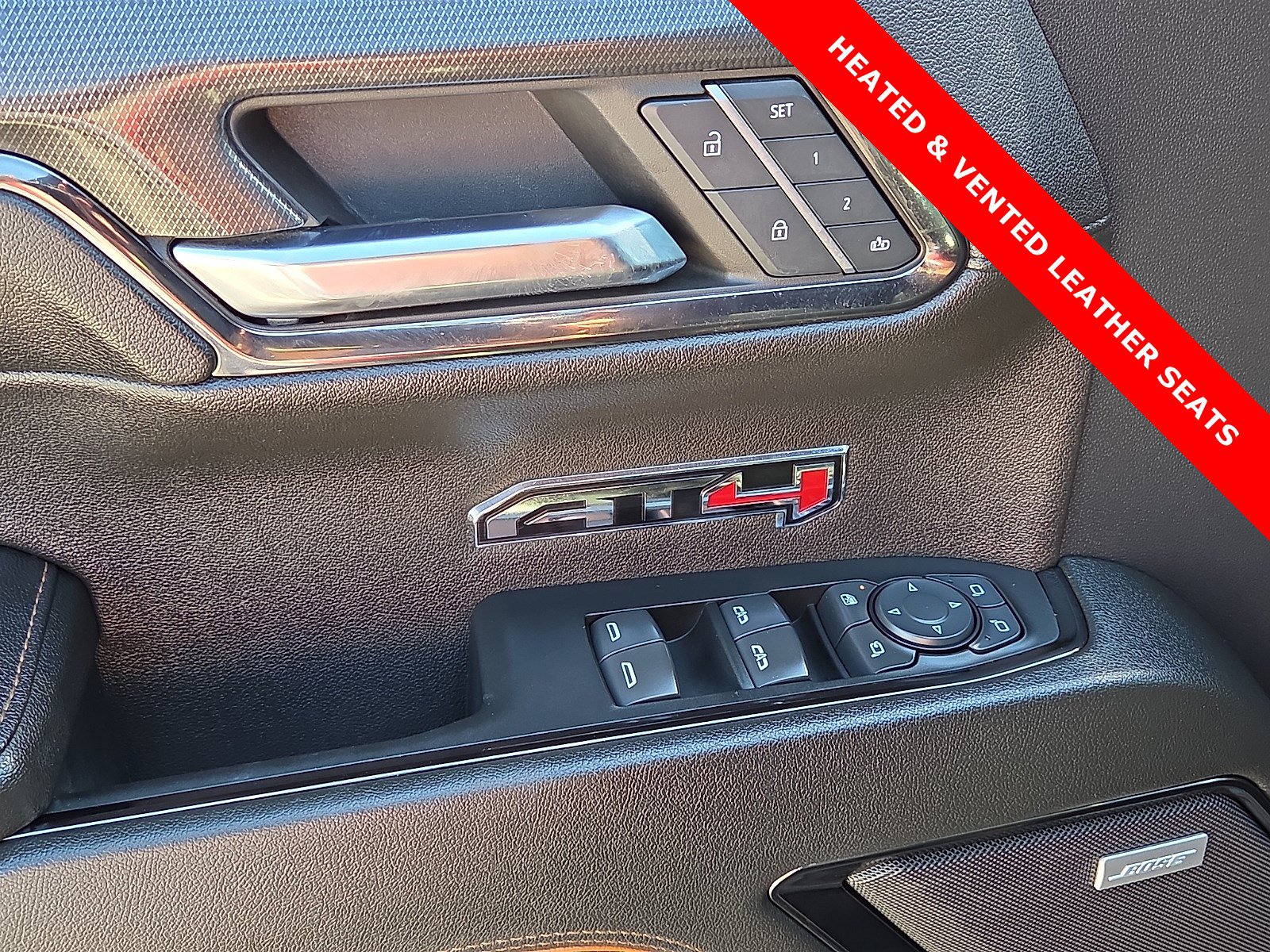 Used 2024 GMC Sierra 1500 AT4 w/ Technology Package AWD/4WD image 13