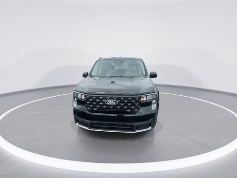 New 2026 Ford Maverick XLT image 4