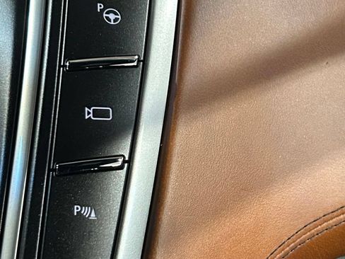 Used 2016 Lincoln MKX Black Label w/ Technology Package AWD/4WD image 84