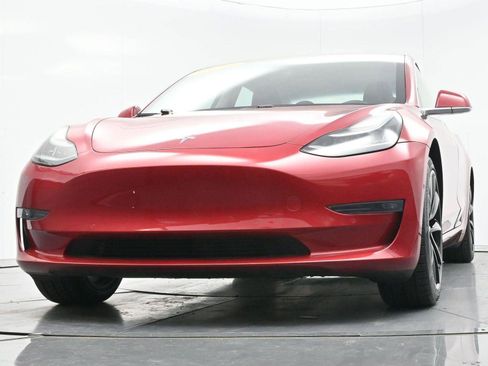 Used 2018 Tesla Model 3 Long Range RWD image 39