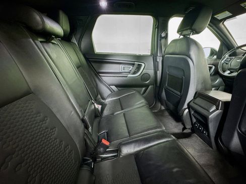 Used 2019 Land Rover Discovery Sport SE AWD/4WD image 26