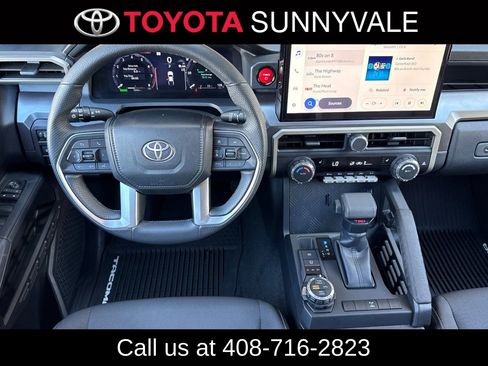 Used 2025 Toyota Tacoma TRD Off-Road AWD/4WD image 18