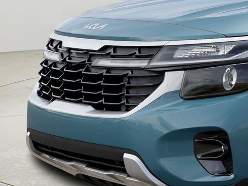 New 2026 Kia Seltos S AWD/4WD image 13