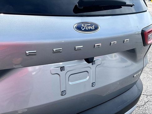 Used 2024 Ford Escape Platinum AWD/4WD image 31