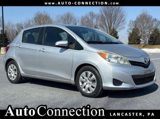 Used 2012 Toyota Yaris LE video 1