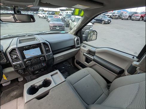Used 2017 Ford F150 XLT w/ Equipment Group 302A Luxury AWD/4WD image 15
