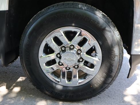 Used 2019 Chevrolet Silverado 3500 LTZ w/ Duramax Plus Package AWD/4WD image 43