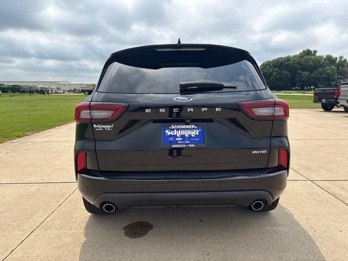 Used 2024 Ford Escape ST-Line w/ Tech Pack #1 AWD/4WD image 7