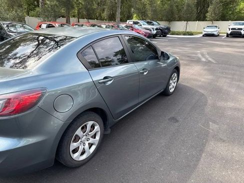 Used 2013 MAZDA MAZDA3 i Sport FWD image 6