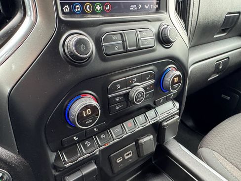 Used 2019 Chevrolet Silverado 1500 RST w/ All-Star Edition AWD/4WD image 25