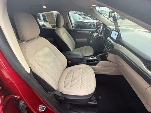 Certified 2020 Ford Escape SE FWD image 13