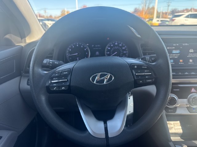 Used 2019 Hyundai Elantra SEL FWD image 16