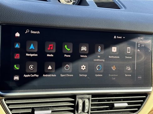 Used 2022 Porsche Cayenne Coupe image 35