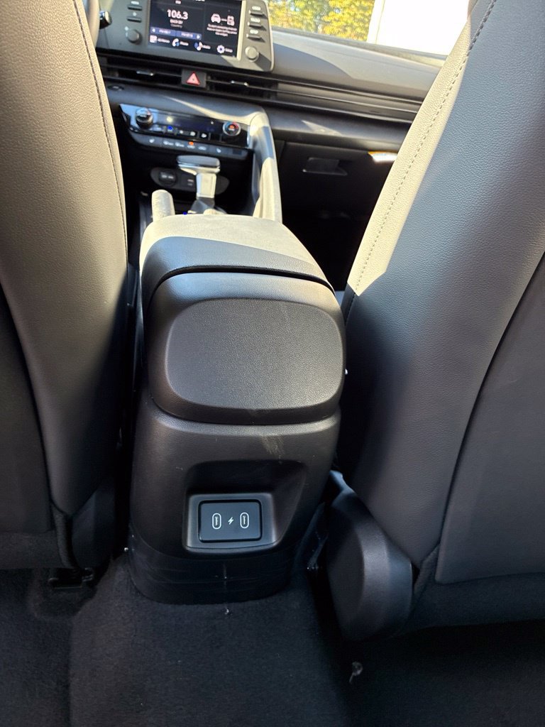 New 2026 Hyundai Elantra SEL Sport FWD image 12