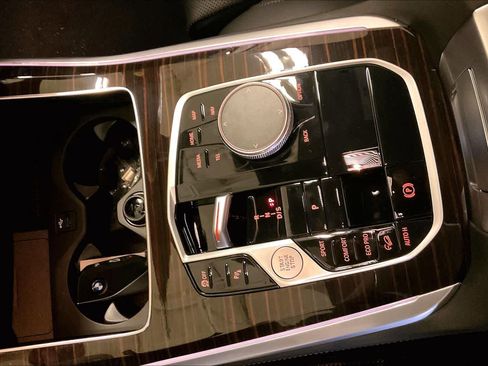 New 2026 BMW X5 xDrive40i image 7