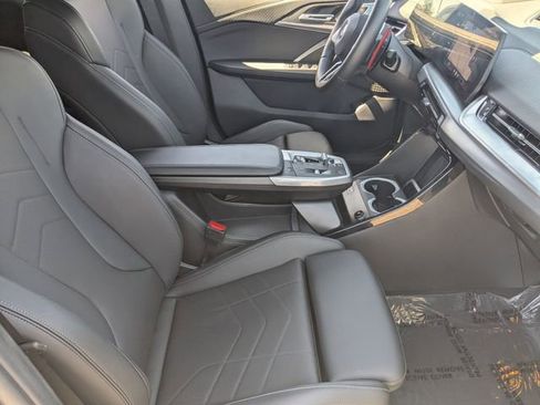 Used 2025 BMW X2 M35i AWD/4WD image 12