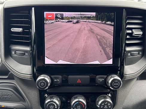 New 2025 RAM 3500 Tradesman w/ Chrome Appearance Group AWD/4WD image 4