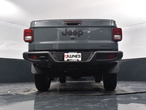 New 2026 Jeep Gladiator Sport AWD/4WD image 46