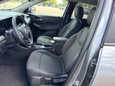 Used 2024 Buick Encore GX Preferred FWD image 9
