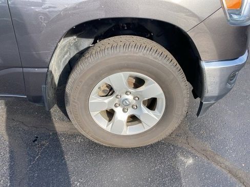 Used 2021 RAM 1500 Big Horn image 17