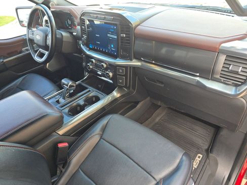 Used 2021 Ford F150 Lariat w/ Equipment Group 502A High image 31