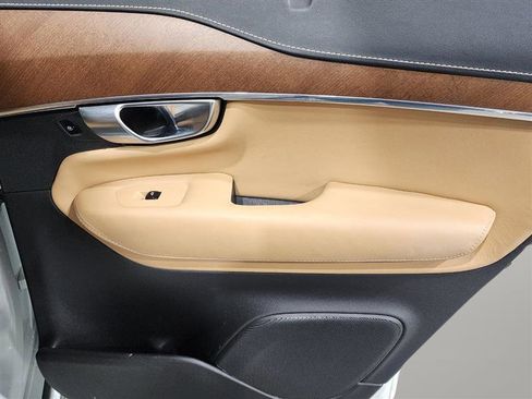 Used 2017 Volvo XC90 T6 Inscription w/ Vision Package image 35