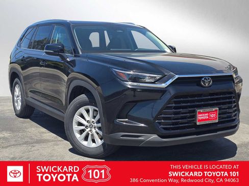 Used 2024 Toyota Grand Highlander AWD image 1