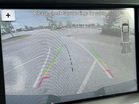 Used 2018 Ford F150 XLT w/ Equipment Group 302A Luxury AWD/4WD image 13