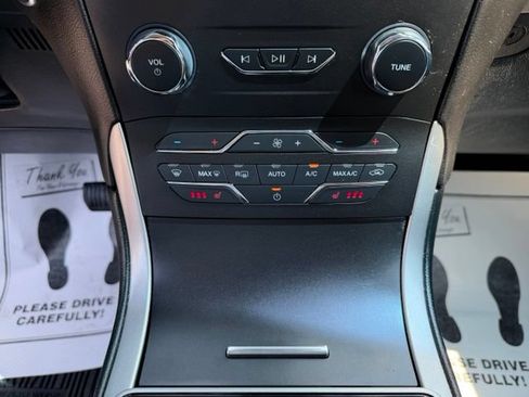 Used 2019 Ford Edge SEL w/ Equipment Group 201A AWD/4WD image 5