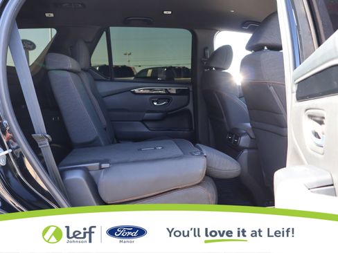 Used 2023 Honda Pilot Sport image 37