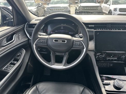 Used 2023 Jeep Grand Cherokee L Limited w/ Rear Seat Video Group I image 25