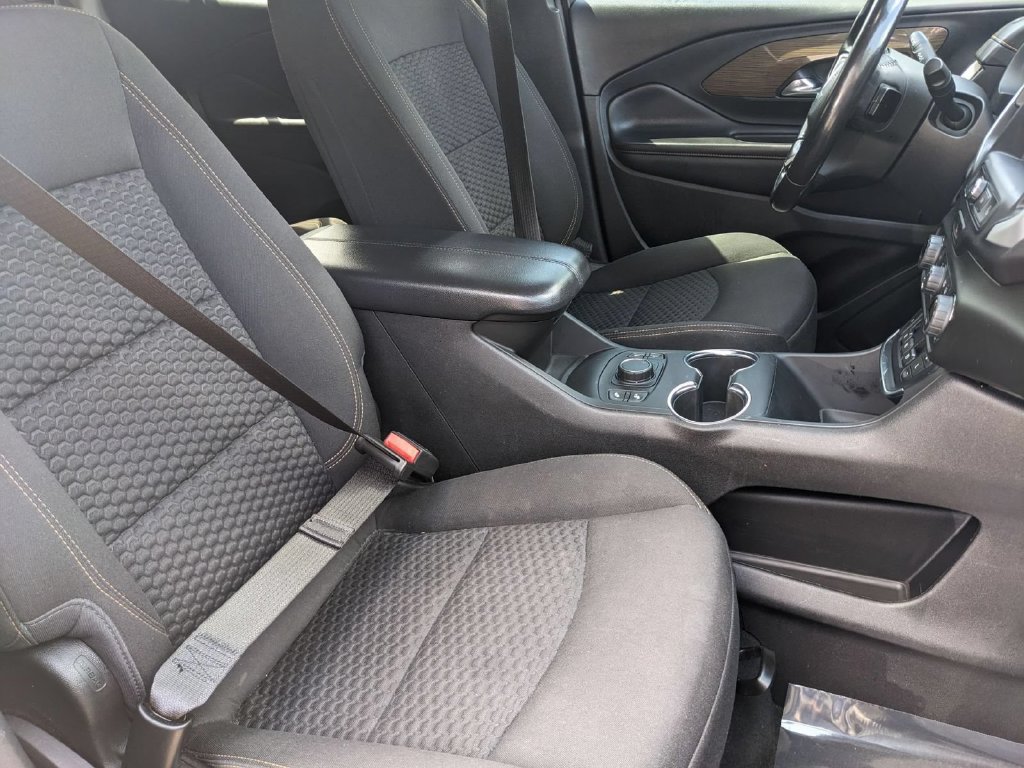 Used 2018 GMC Terrain SLE w/ Driver Convenience Package FWD image 29