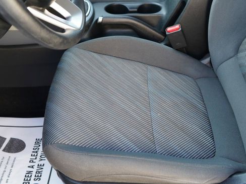 Used 2024 Kia Seltos LX AWD/4WD image 56