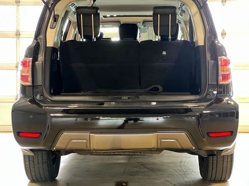 Used 2020 Nissan Armada SL w/ Premium Package image 34