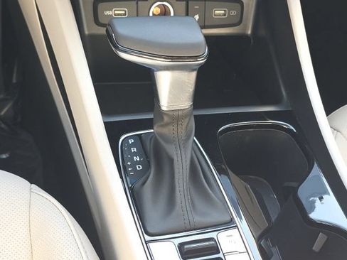 Certified 2024 Hyundai Tucson SEL w/ Convenience Package FWD image 17