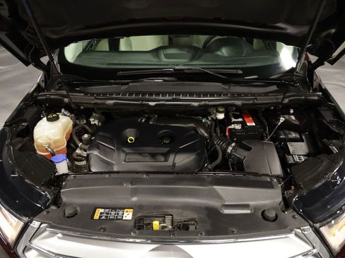 Used 2017 Ford Edge Titanium w/ Technology Package image 28