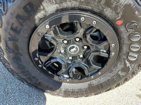 New 2026 Ford Bronco Outer Banks w/ Sasquatch Package AWD/4WD image 9
