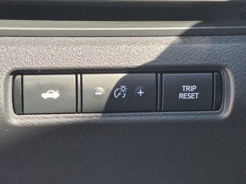 Used 2020 Nissan Altima 2.5 S FWD image 9