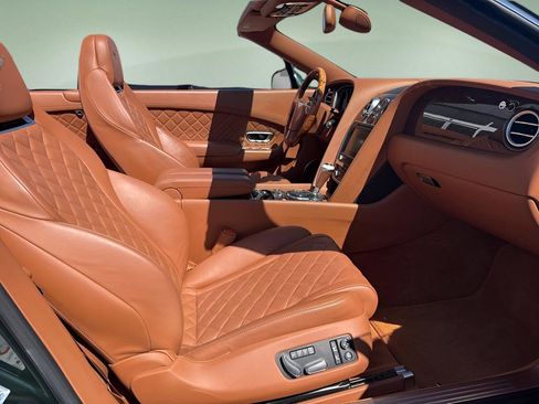 Used 2016 Bentley Continental GT AWD/4WD image 19