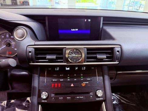 Used 2017 Lexus IS 200t RWD image 22