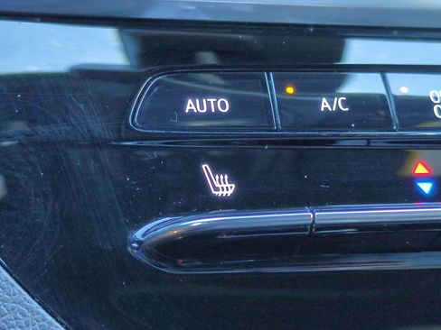 Used 2024 Buick Envista Avenir FWD image 23