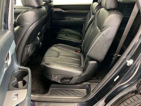 Used 2025 Hyundai Palisade SEL FWD image 22
