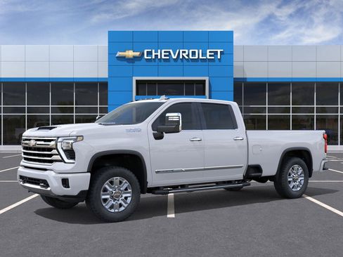 New 2026 Chevrolet Silverado 3500 High Country w/ High Country Premium Package image 2