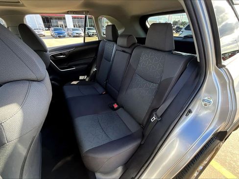 Used 2023 Toyota RAV4 XLE w/ Convenience Package FWD image 28