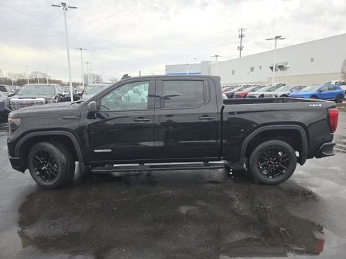 Used 2022 GMC Sierra 1500 Elevation w/ LPO, Elevation Black Package image 21