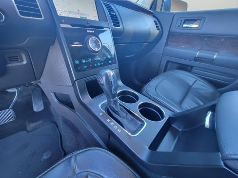 Used 2019 Ford Flex Limited image 24