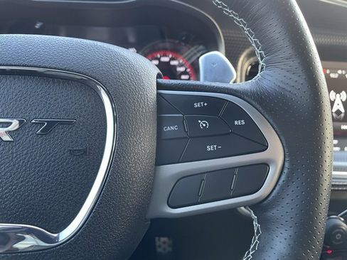 Used 2022 Dodge Charger SRT Hellcat w/ Harman/Kardon Audio Group image 16