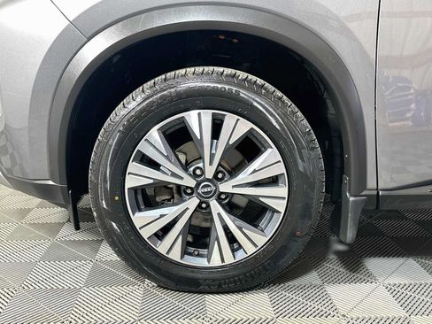 Used 2023 Nissan Rogue SV w/ SV Premium B Package AWD/4WD image 30