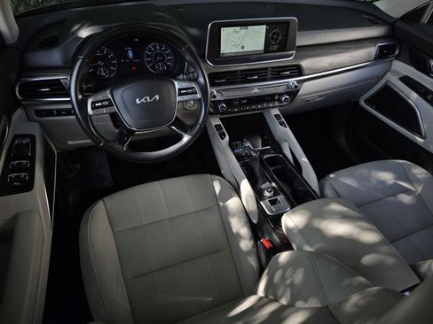 Used 2022 Kia Telluride EX w/ EX Premium Package FWD image 22
